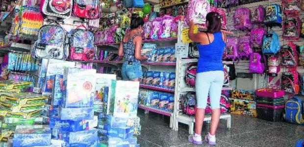             El representante legal de Consumidores Libres Dr. Héctor Polino, informó hoy que según un relevamiento efectuado por la entidad en jugueterías de la Ciudad […]